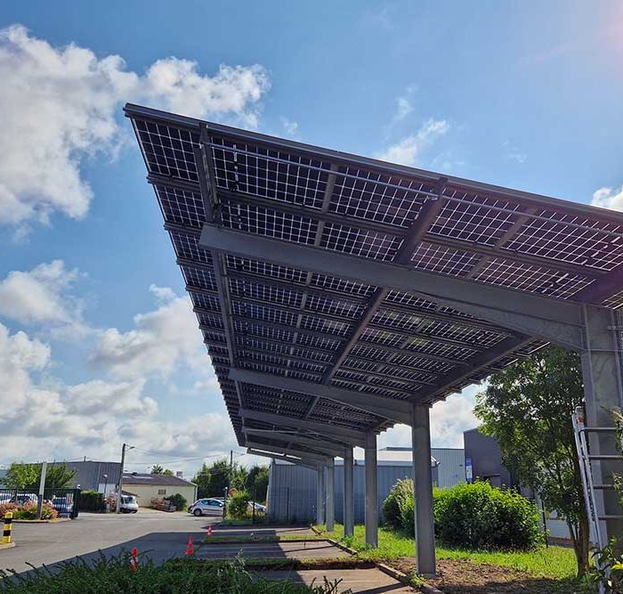 Ombrières panneaux photovoltaïques